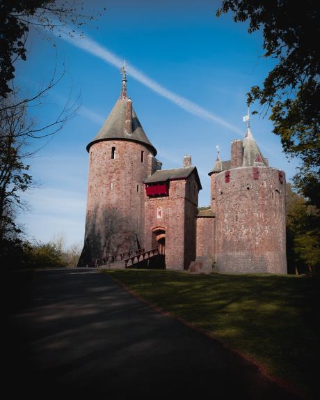 JustDuff's tweet photo. Castell Coch.
 @Ruth_ITV  @walescoastpath @visitwales @walesdotcom @wonderfulwales @itvcoastcountry @roamwales @welshwaterfalls @itsyourwales https://t.co/9H0t72gSyn