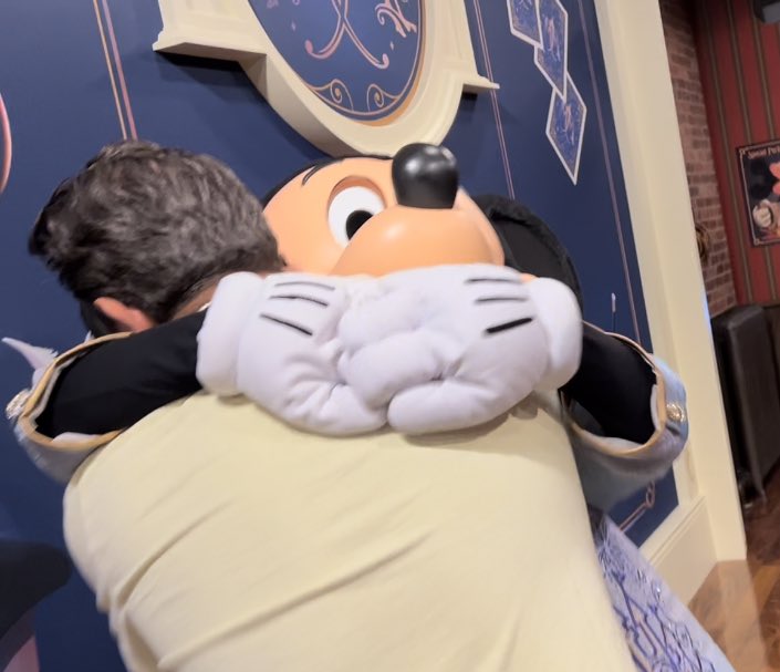 Great meeting with Mickey today - he’s agreed to come to Tallahassee and give @RonDeSantisFL a big hug and these custom mouse ears.