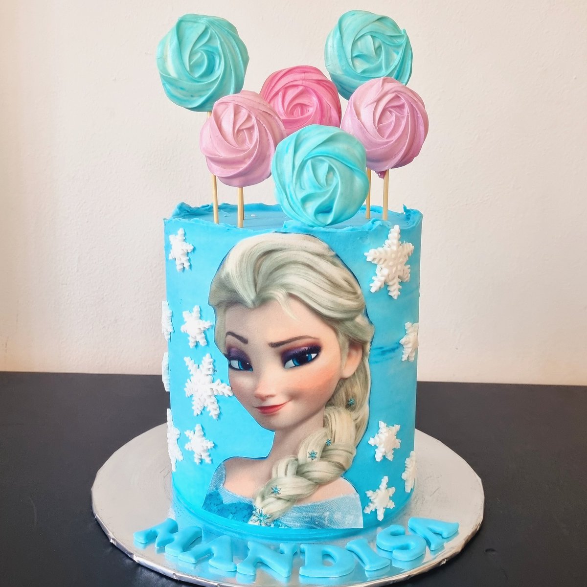 G_bakes_'s tweet photo. #G_bakes Durban 083 486 9578 https://t.co/doSNmkxhTo