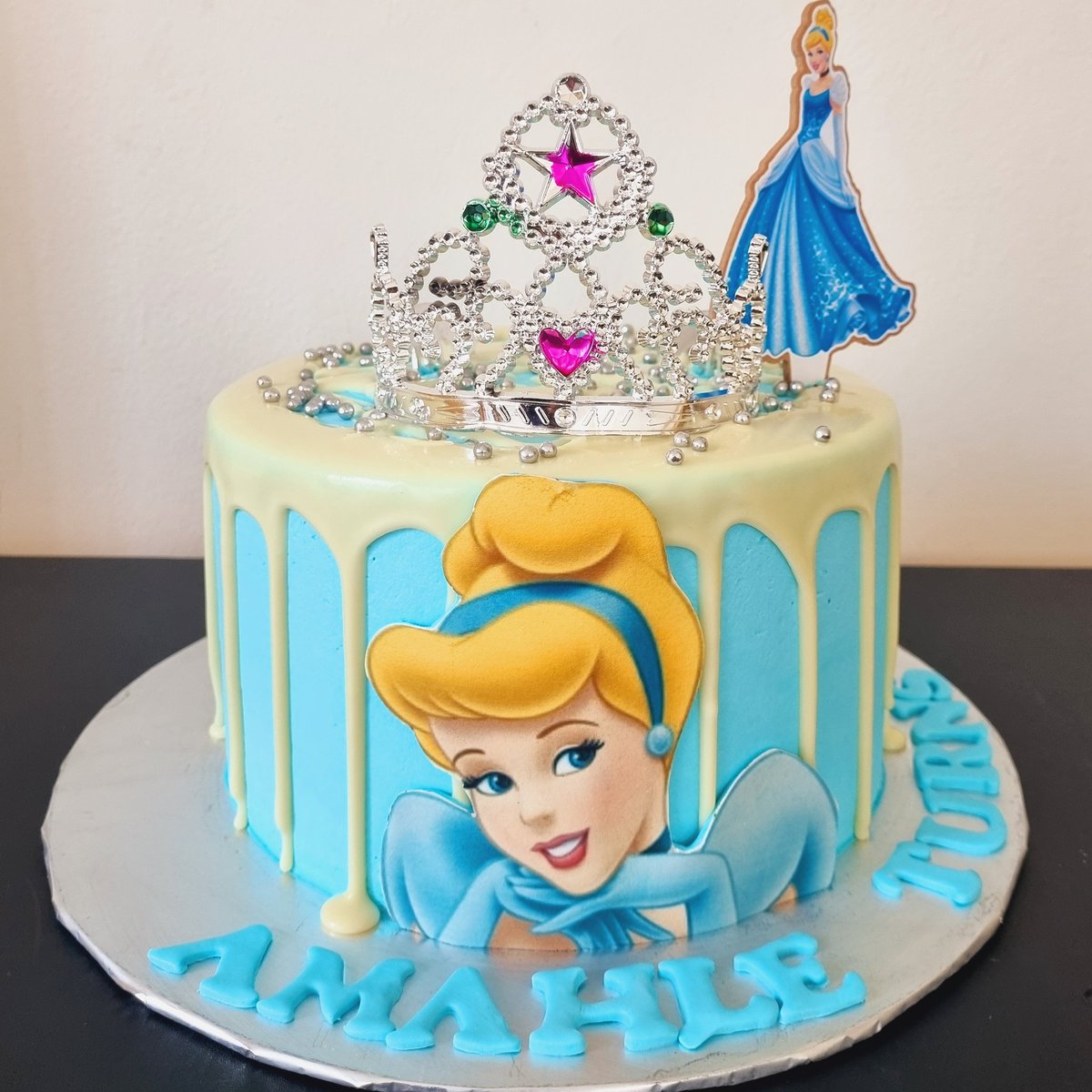G_bakes_'s tweet photo. #G_bakes Durban 083 486 9578 https://t.co/MWdLGvjTXl