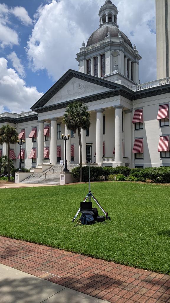 3D_Musketeers's tweet photo. Let's put the @Artec3DScanners Ray to the test! At the Florida Capitol Museum (cooler than the real Capitol, behind it) to see what high end LIDAR 3D Scanning can do.
#3dscanning #artecray #lidar https://t.co/uH49uXwnx7