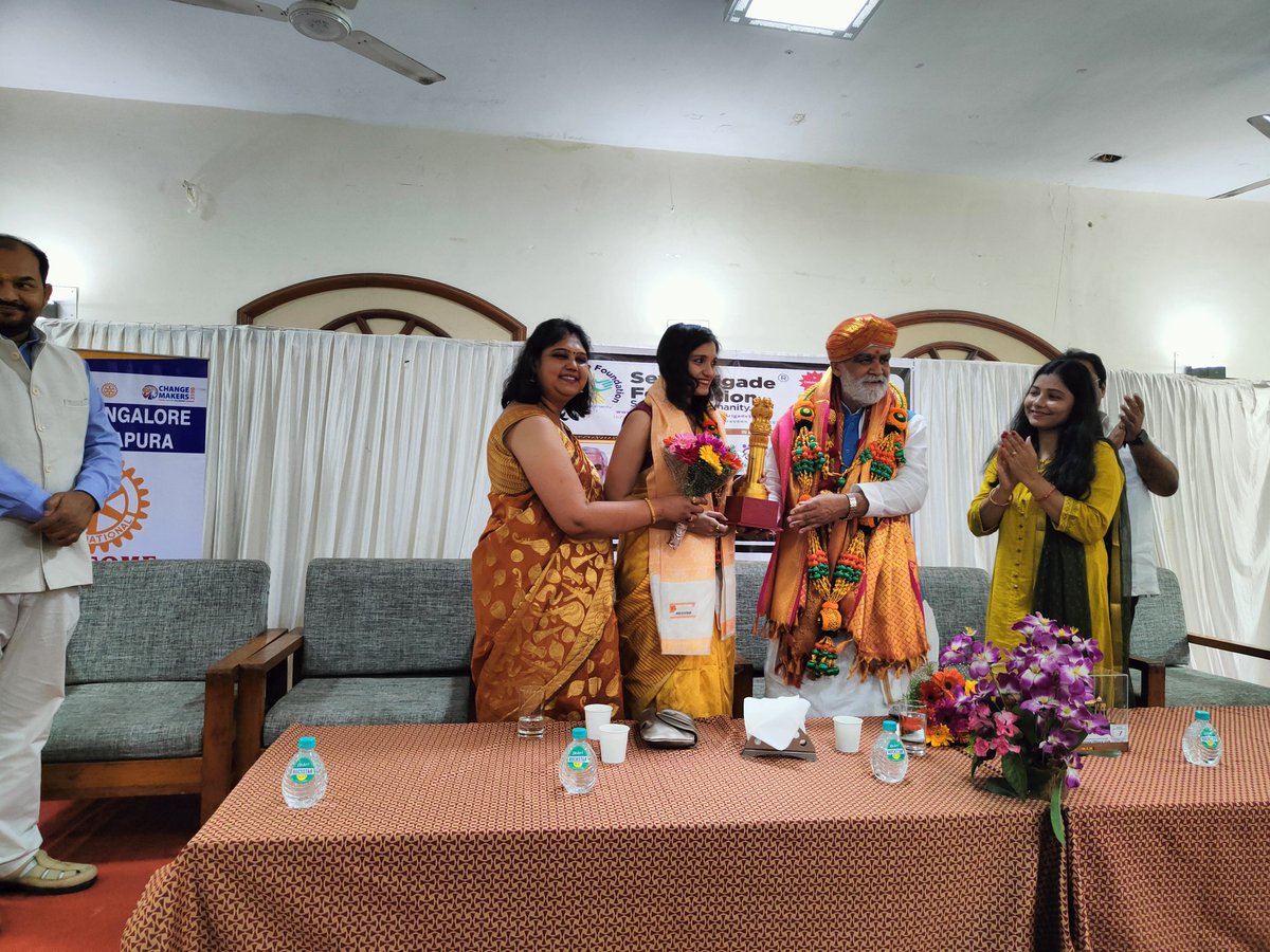 We grateful to <a href="/AshwiniKChoubey/">Ashwini Kr. Choubey</a> for accepting our invitation to visit our Health Camp organised by <a href="/BrigadeSeva/">Seva Brigade Foundation</a> in collaboration with BEL Offers' Club. It was great pleasure to have you with us Sir.