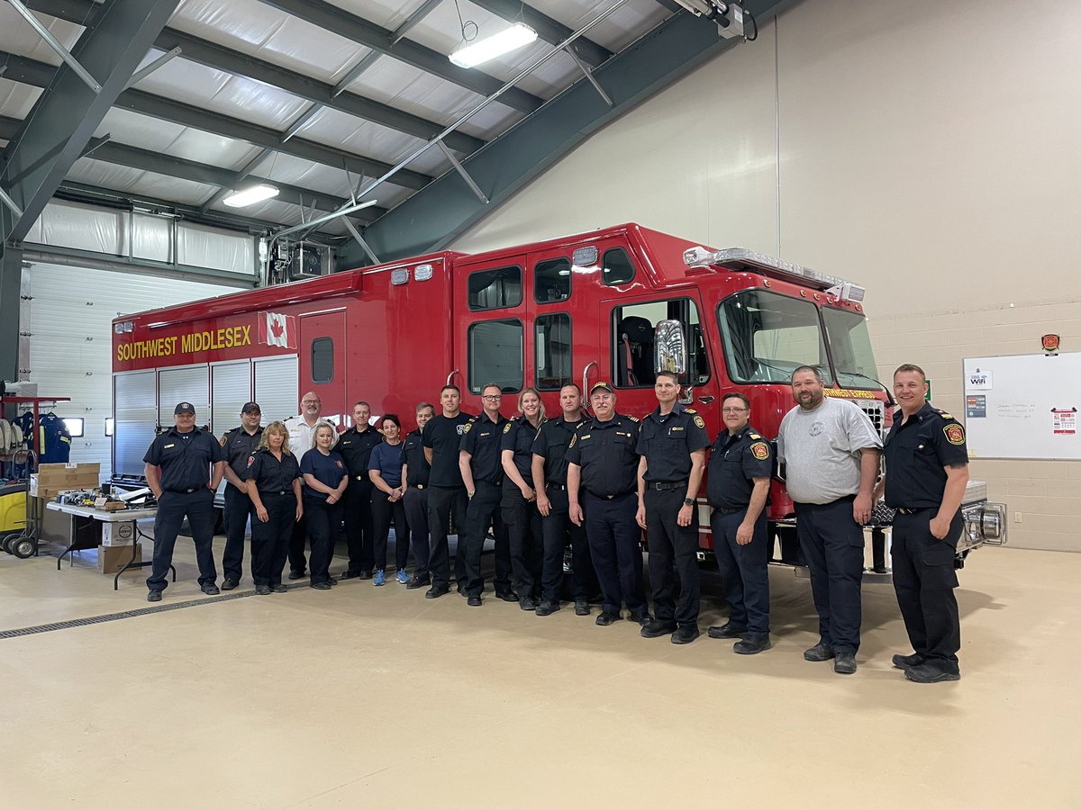 DeereDave's tweet photo. @SWMFireDept hosting the NFPA 1021 CO1 course at Glencoe Station this weekend. It’s exam day for the class members! https://t.co/bd0tQTWV8P