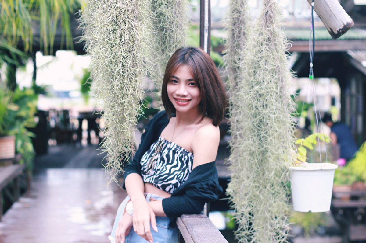 Alone_Bewtyfull's tweet photo. 🫠🫠 Good night🫠🫠
#ชอบผู้หญิง #ทีมมีแฟนเป็นผู้หญิงแต่โคตรมีความสุข #คุยได้ #เรียลทํางาน #เรียลมหาลัย https://t.co/NboimNquah