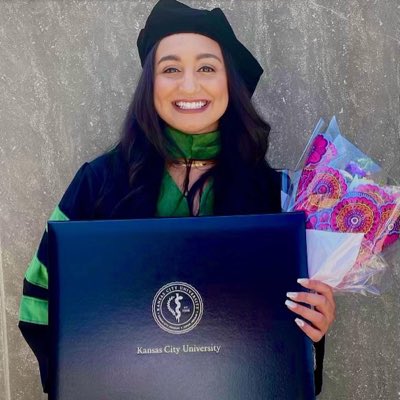 _sheetalchopra_'s tweet photo. #Doc #DO #medschoolgrad #MedTwitter #familymedicine https://t.co/2EMmGyjfTc