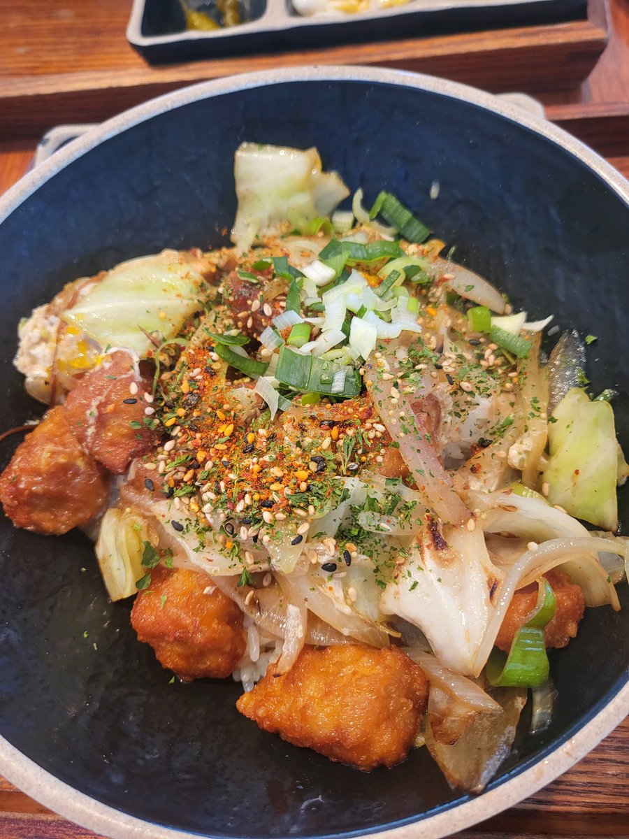 miin82014's tweet photo. #치킨 #가라오케 https://t.co/b8Eau4l10H