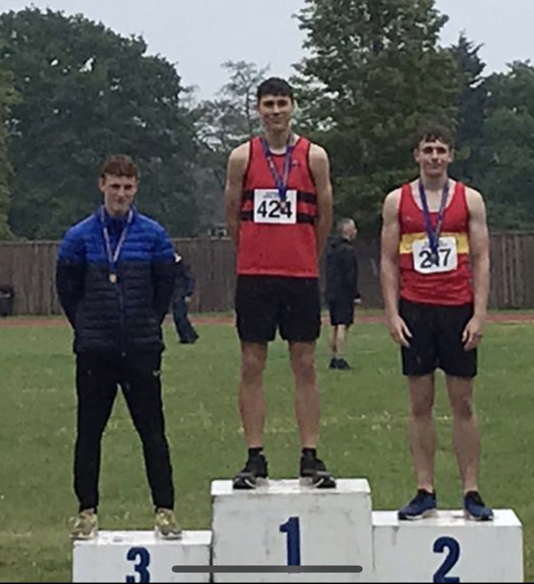 TeamYelling tweet media