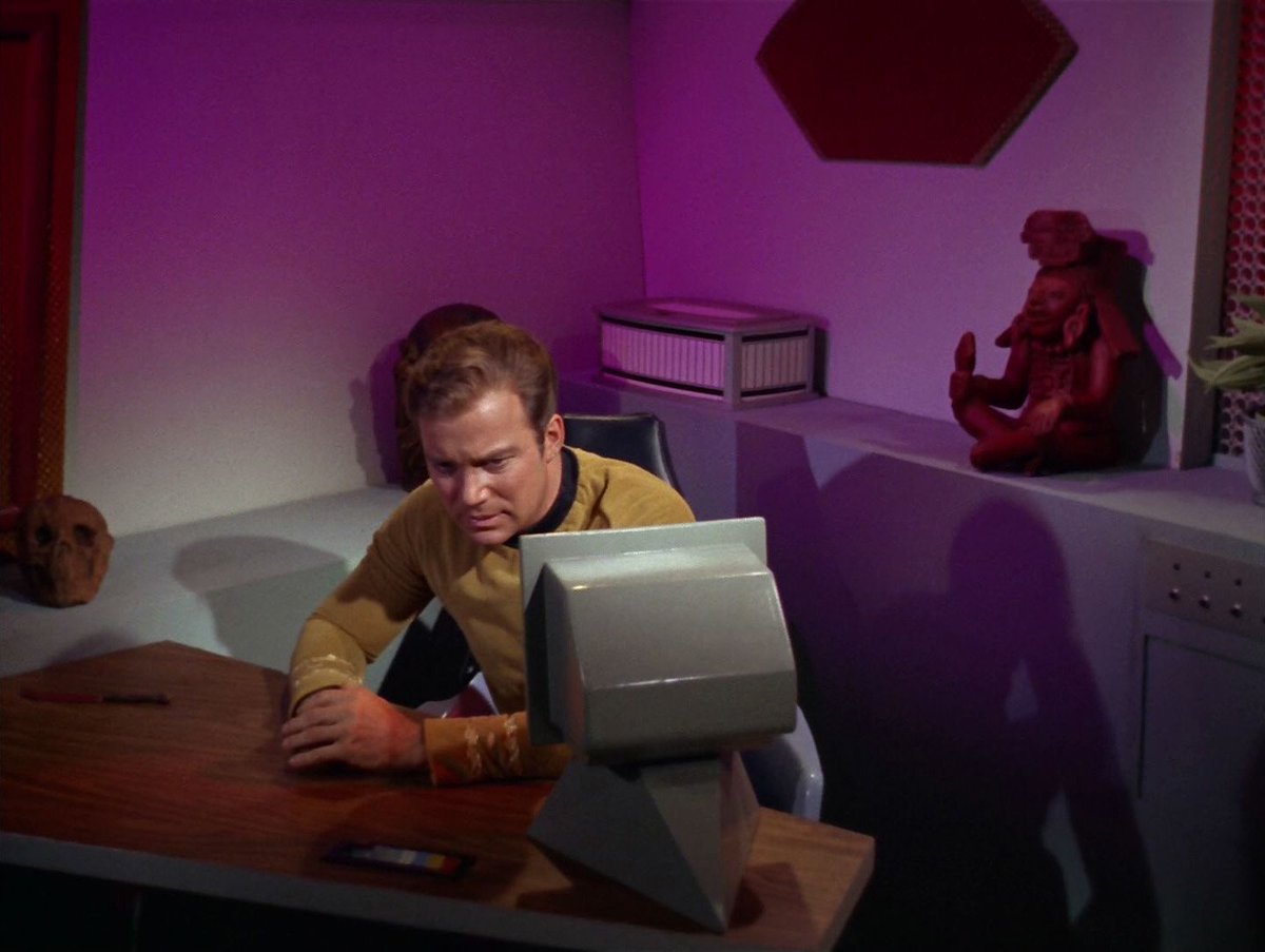 Rocket_Grrrl's tweet photo. Captain Kirk really got screwed by the Enterprise refit quarters-wise. https://t.co/jFebxMdKFT