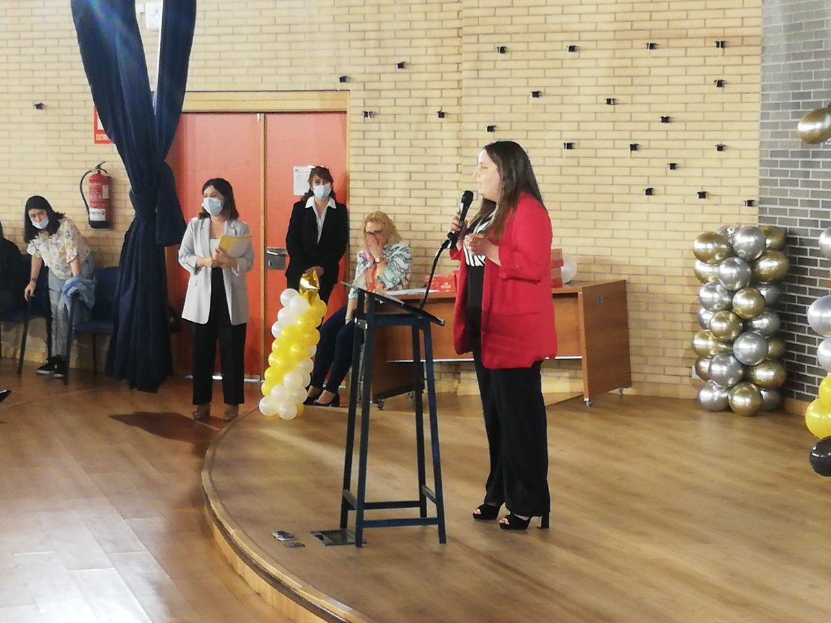 iescorredoria's tweet photo. Acto de graduación de nuestro alumnado de Bachillerato... enhorabuena https://t.co/u6B7lxXlvM