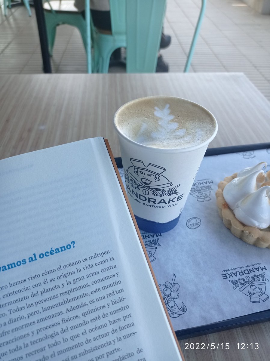 Day_jesus793's tweet photo. Otro logro desbloqueado 💪 terminé mi turno de noche y me vine al litoral Algarrobo acompañada de un cafecito para una buena lectura 🌊📖
#vidasumergida porque necesitamos el océano ? https://t.co/fdL3PGpZbG