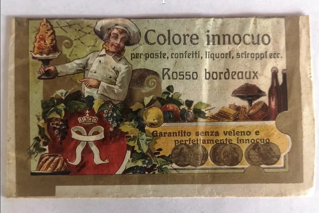 GianlucaTozzi's tweet photo. Coloranti alimentari di altri tempi, nel 1925. Notare come veniva ben specificato 
(Senza Veleno e perfettamente innocuo). 😅 
#cibo #storia #cucina https://t.co/ZQFWnjVyEx