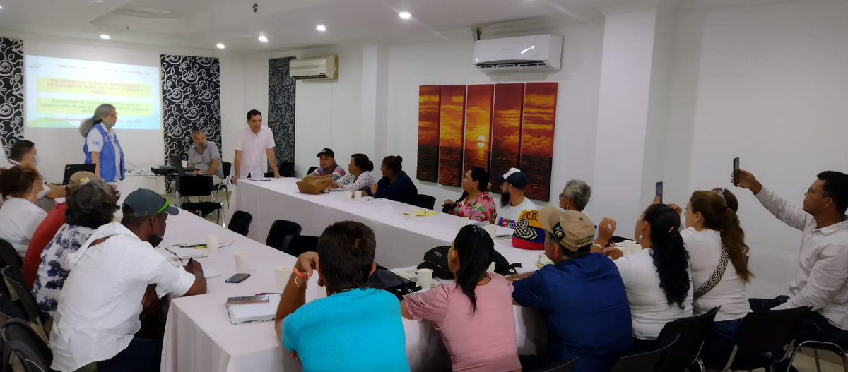 ONUHumanRights's tweet image. Acompañamos a la red de defensoras y defensores de DDHH de Sur de Bolívar y Yondó en reunión con Representante electo para la Curul para la paz 13 #CITREP -Juan Carlos Vargas-.