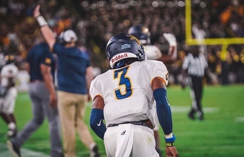 chrissolidfr's tweet photo. After a great conversation with @grindmodepeeps I am blessed to receive an offer from Reinhardt university 💙💛 @CoachJTW @DCTIGERS_FB @DCAthletics1 https://t.co/kj9qdj5mgK