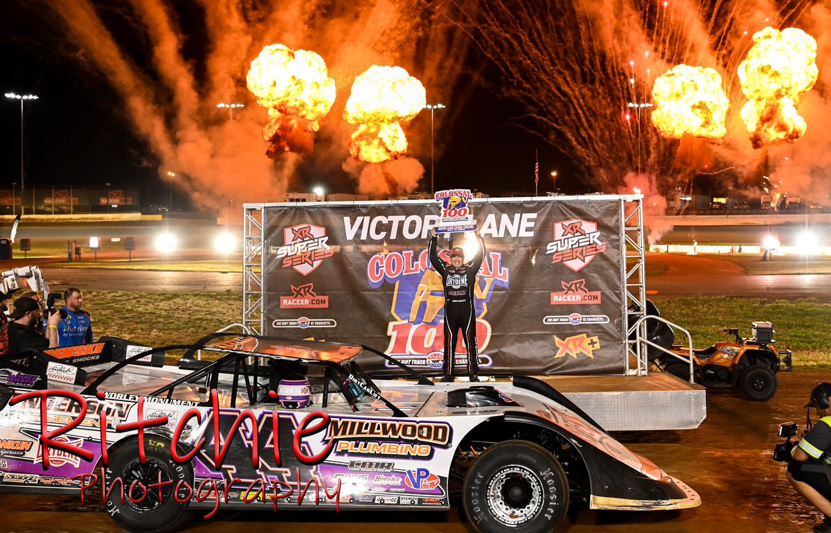 kev48rit's tweet photo. Congratulations to @chrismadden44 on winning the final night of the #Colossal100 and picking up $50,000 from @TheDirtTrack with the @raceXR Super Series https://t.co/f7YcJoMvAA