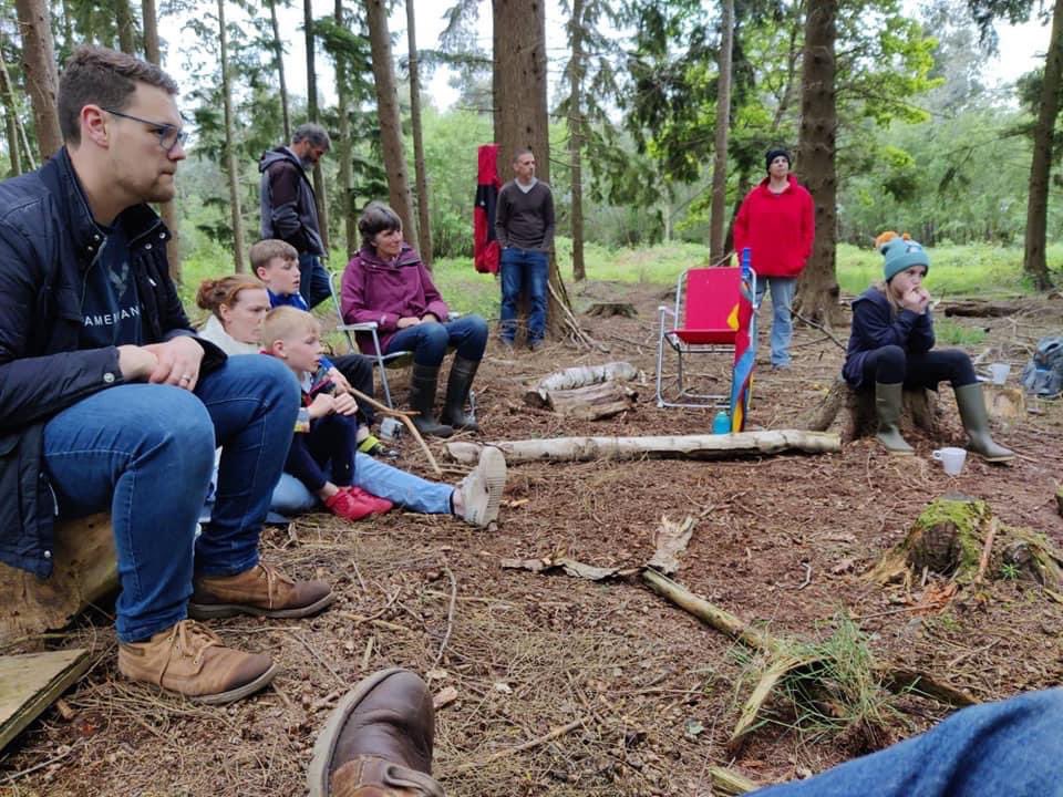 leadonchurch's tweet photo. So much fun at our first forest church! @Familyworker_ow @forestchurch https://t.co/hEVaEbXk76