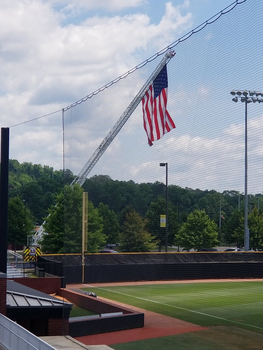 acccathletics's tweet photo. Thank you to the @CityOfOxfordAL Fire Department for proudly providing our 🇺🇲 for the @acccathletics Baseball Tournament. https://t.co/J198KqybNK