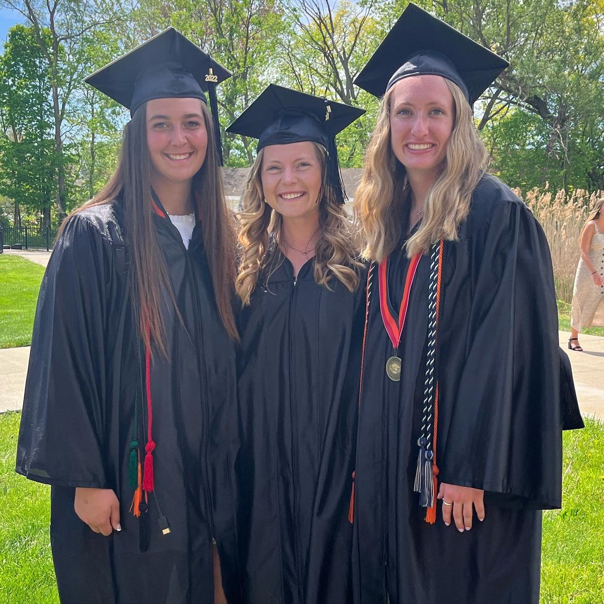 HUsoftball's tweet photo. Congratulations Maddie, Kennedy, Kat, and the entire class of 2022! We are so proud of the work you put in! Thank you for your contributions to HUSB and the Heidelberg community. Can’t wait to see what you all do next ❤️🧡🖤😎🤩 https://t.co/Rl6L0ZO16H