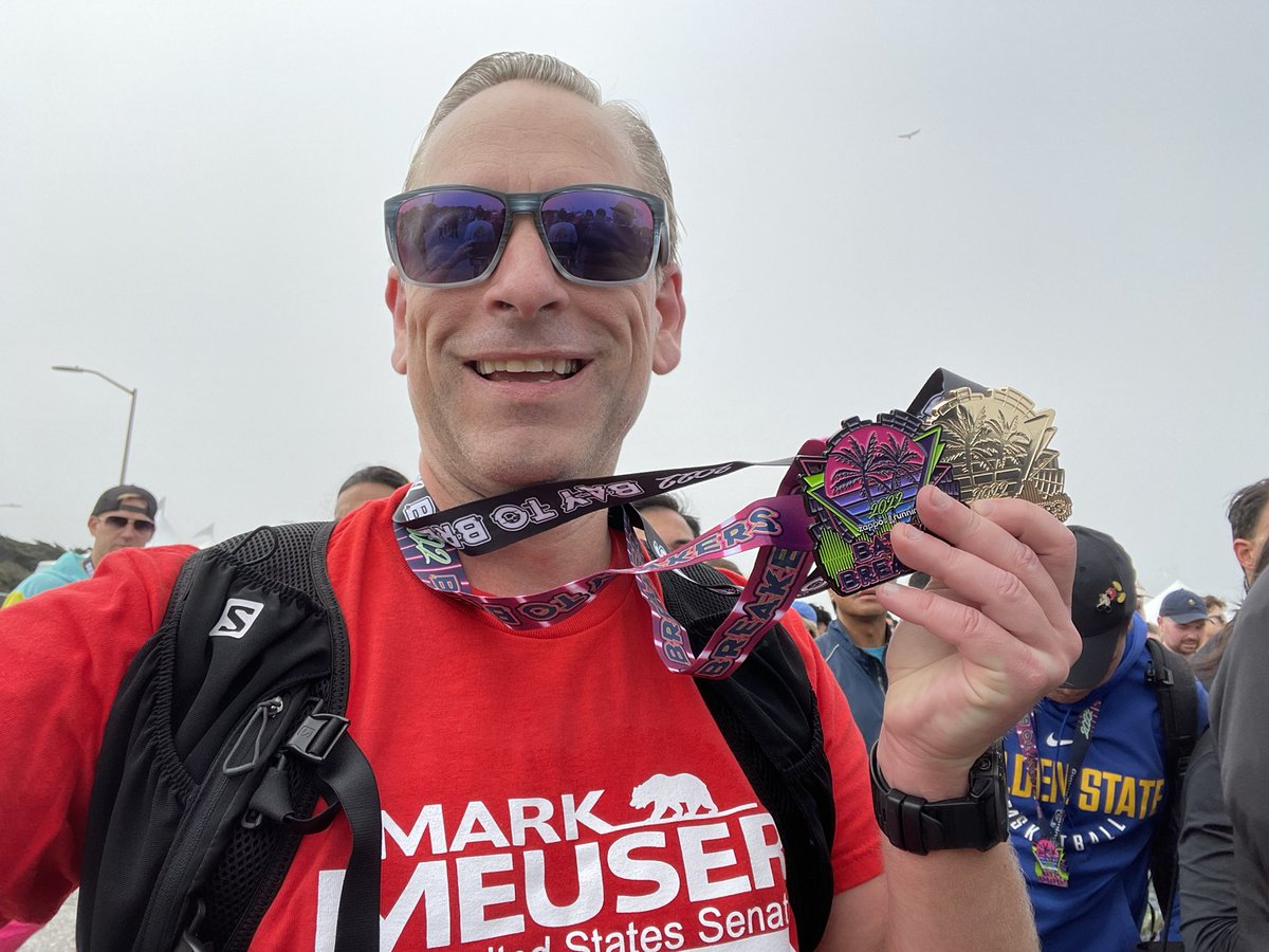 MarkMeuser's tweet photo. Thank you #SanFrancisco for putting on the #baytobreakers race. I finished the long course 15k
A lot of creative outfits on the course today. My outfit was wearing my Mark Meuser for U.S. Senate t-shirt. Very brave to wear #gop red in San Francisco. #RedWave2022 #bay2breakers https://t.co/yYghxOjhNl