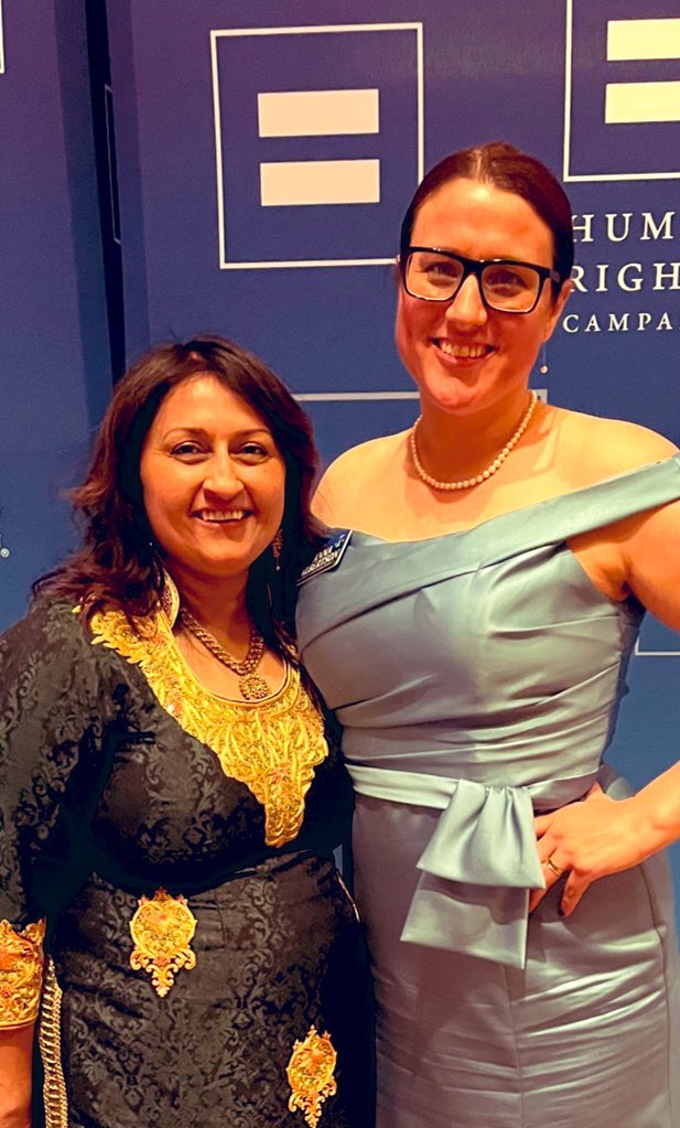 Albertson4Judge's tweet photo. @HRCLasVegas @HRC such a wonderful event last night! I was honored to attend.
…
#humanrights #vote #lasvegasevents #LasVegas #lawyerlife #voteforanna #vegasevents #love
#ladylawyers #lawyers https://t.co/gibIoUrqKs
