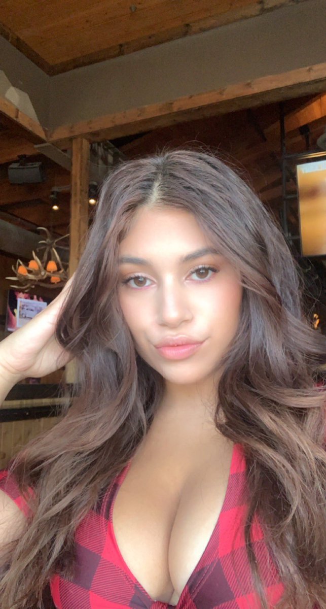 isababees's tweet photo. Visit ya favorite twin peaks girl, #twinpeaksparknorth https://t.co/VjBB1u3N5R
