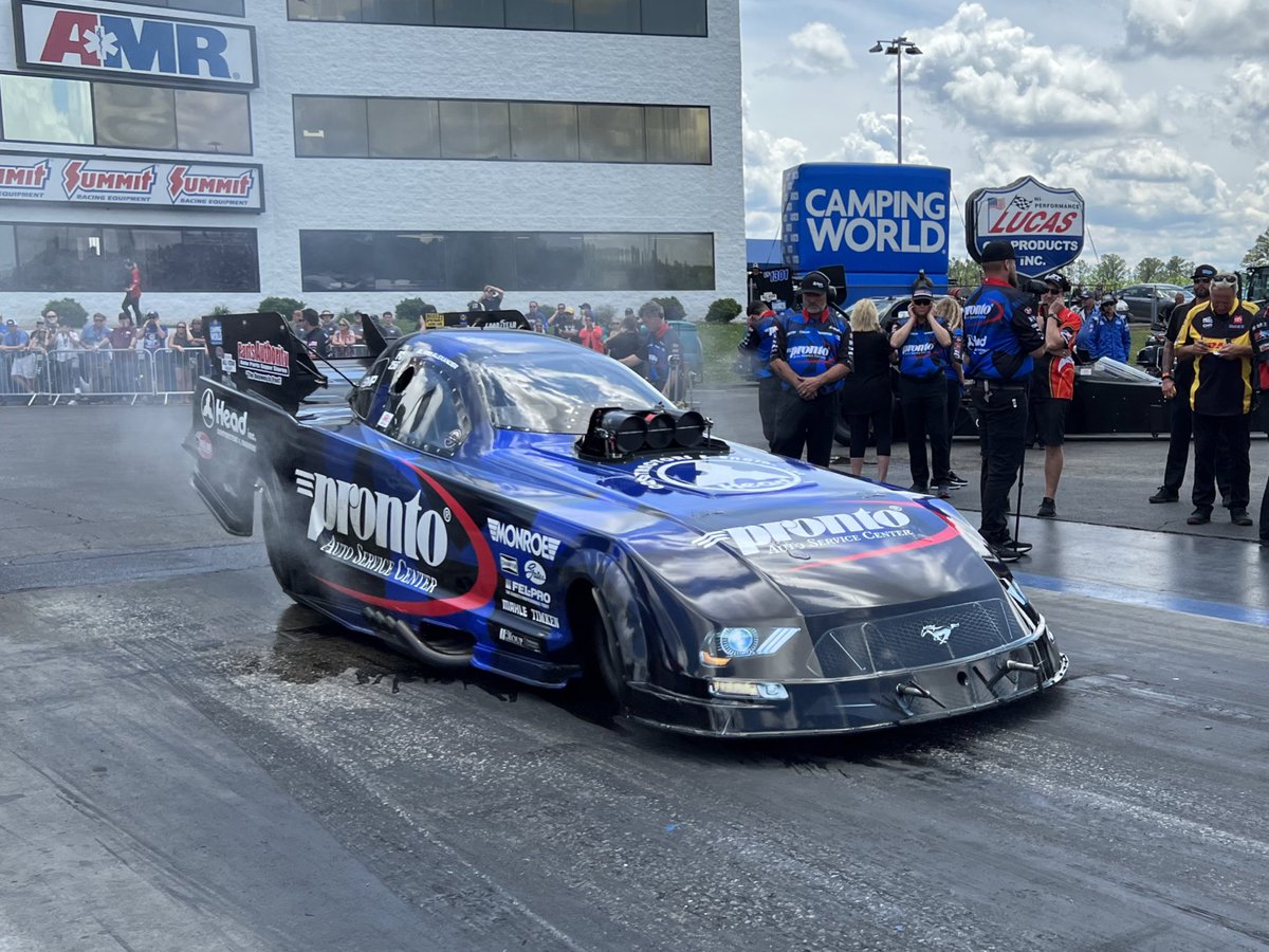 #VirginiaNats FC RD 2 matchups:   @MattHagan_FC vs. Chad Green @CruzPedregon vs. @JohnForce_FC @RonCapps28 vs. @roberthight7000 @Tasca3 vs. @BLAKE_FC   Tune into @FS1 at 6:30p ET to catch all the action from @RaceVMP! 🔥 #NHRAonFOX