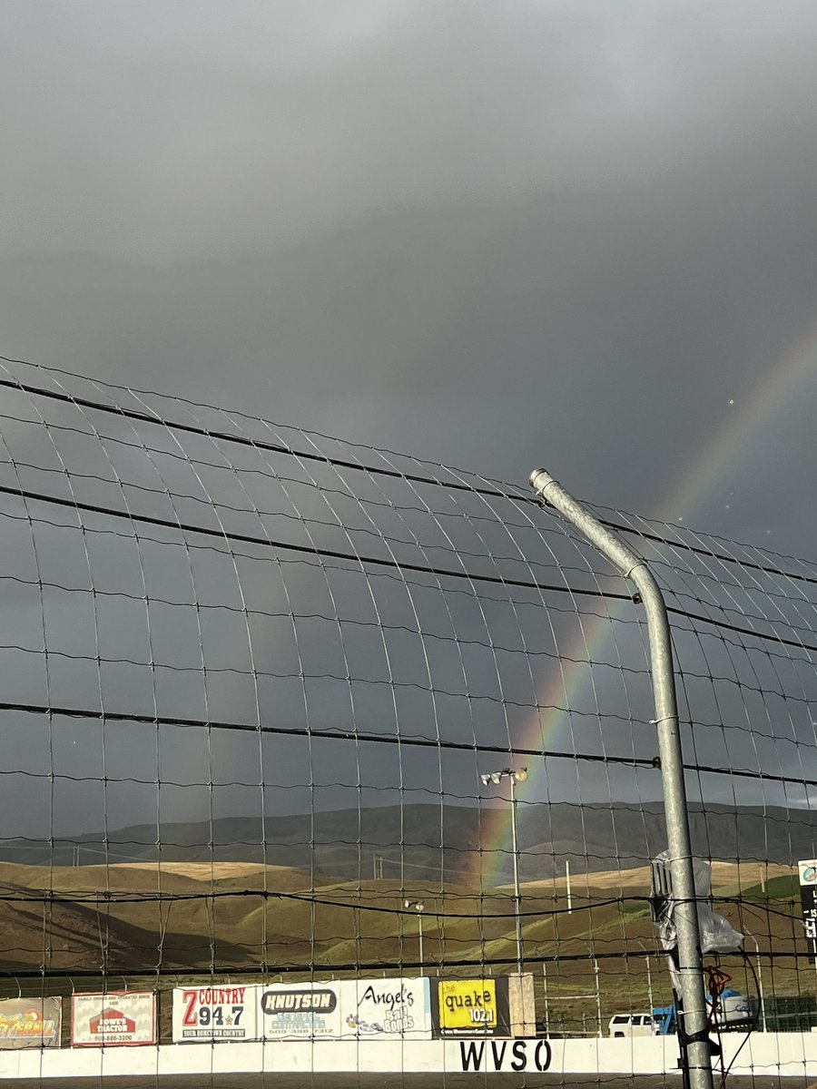 8_northwest's tweet photo. Thank you to all the fans and drivers who came to @wvso1999 while there wasn’t a pot-o-gold at the end of the #rainbow there was a #racetrack #keepracingfun #racingisforeveryone #PNW #doublerainbow https://t.co/aS3x8Ge6eI