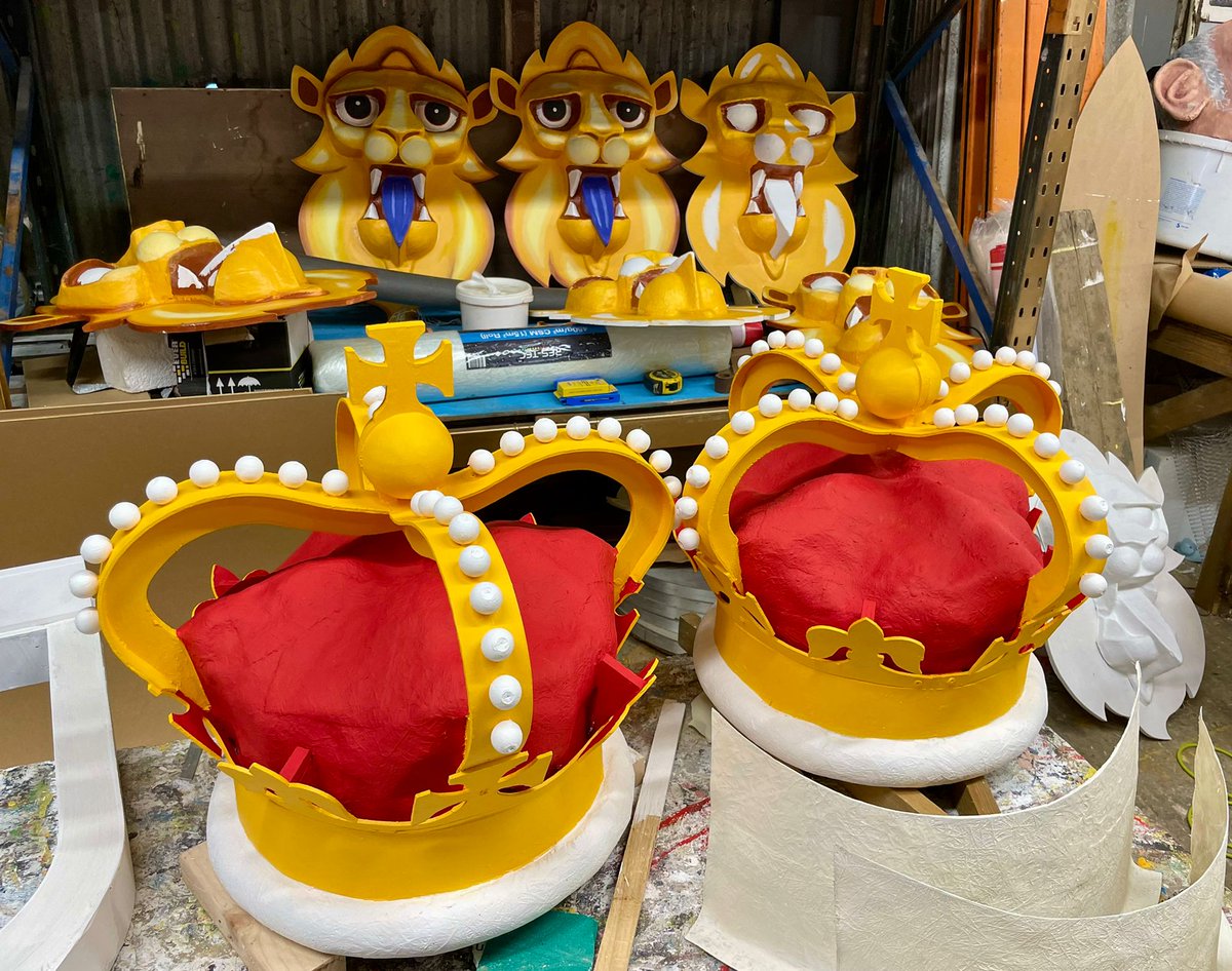 BCarnival's tweet photo. Platinum Jubilee Pageant Cart 
👑👑👑👑👑👑👑👑👑👑👑

3 WEEKS TO GO! 😀

#PlatinumJubilee https://t.co/1pxwAivTTQ