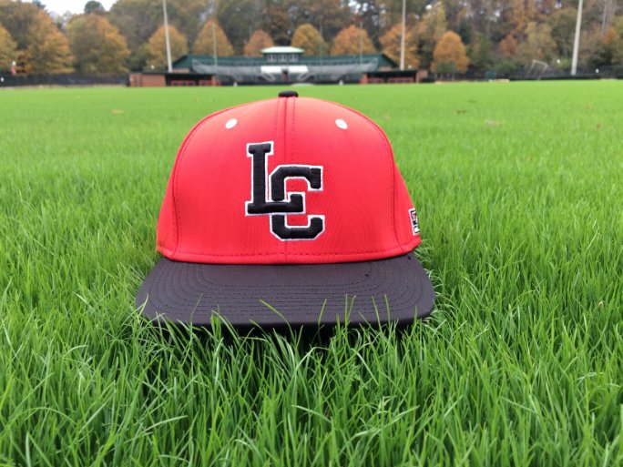 LCPanthers's tweet photo. LC students gather to mourn loss of two baseball players.
https://t.co/Qgp2Um8Tjq https://t.co/OVbRjFzVhK
