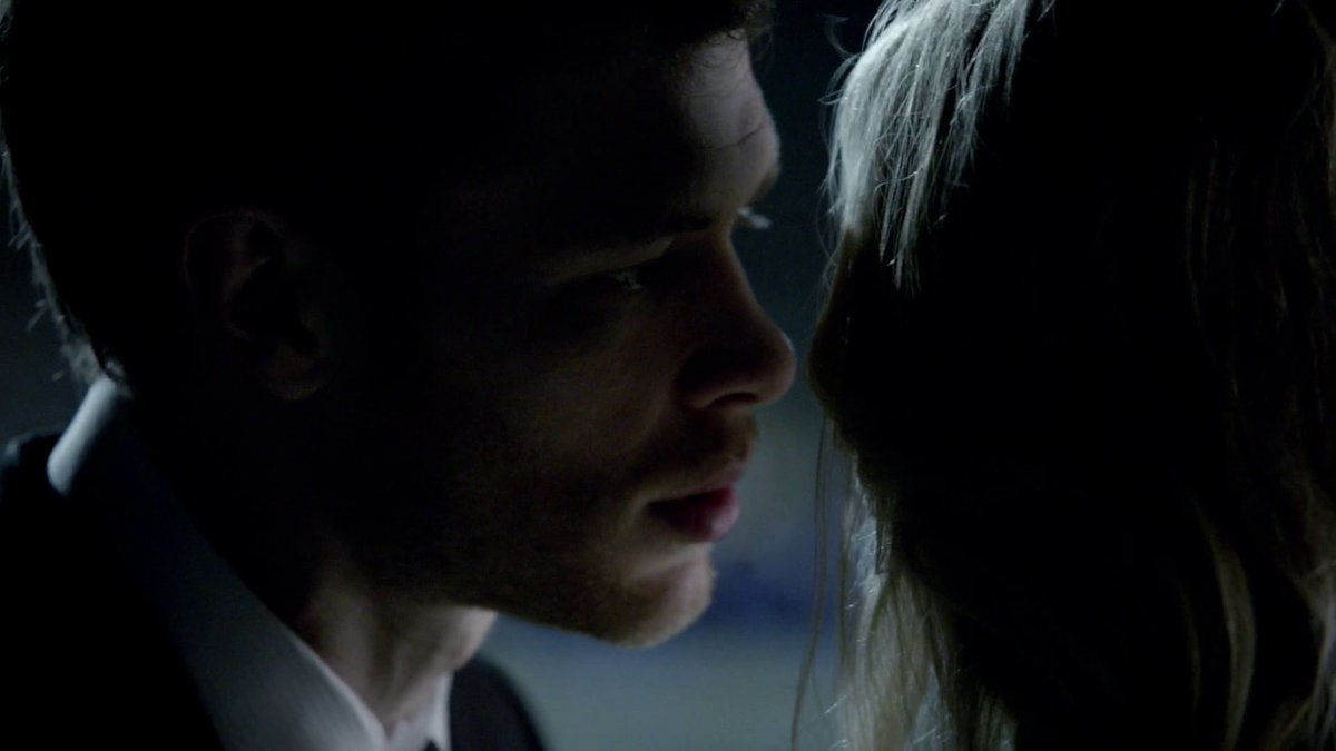 truzlii's tweet photo. Klaus wanted to kiss Caroline so bad https://t.co/aKpb9DGL3I