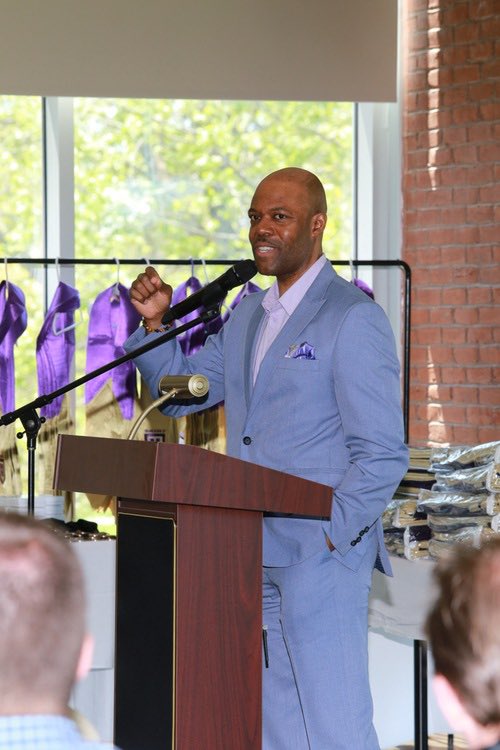 jasoncurry_nyc's tweet photo. Lord, I ask that my speech be so powerful that these student-athletes might forget my name, but they never forget yours! https://t.co/8pVrMUvqD9