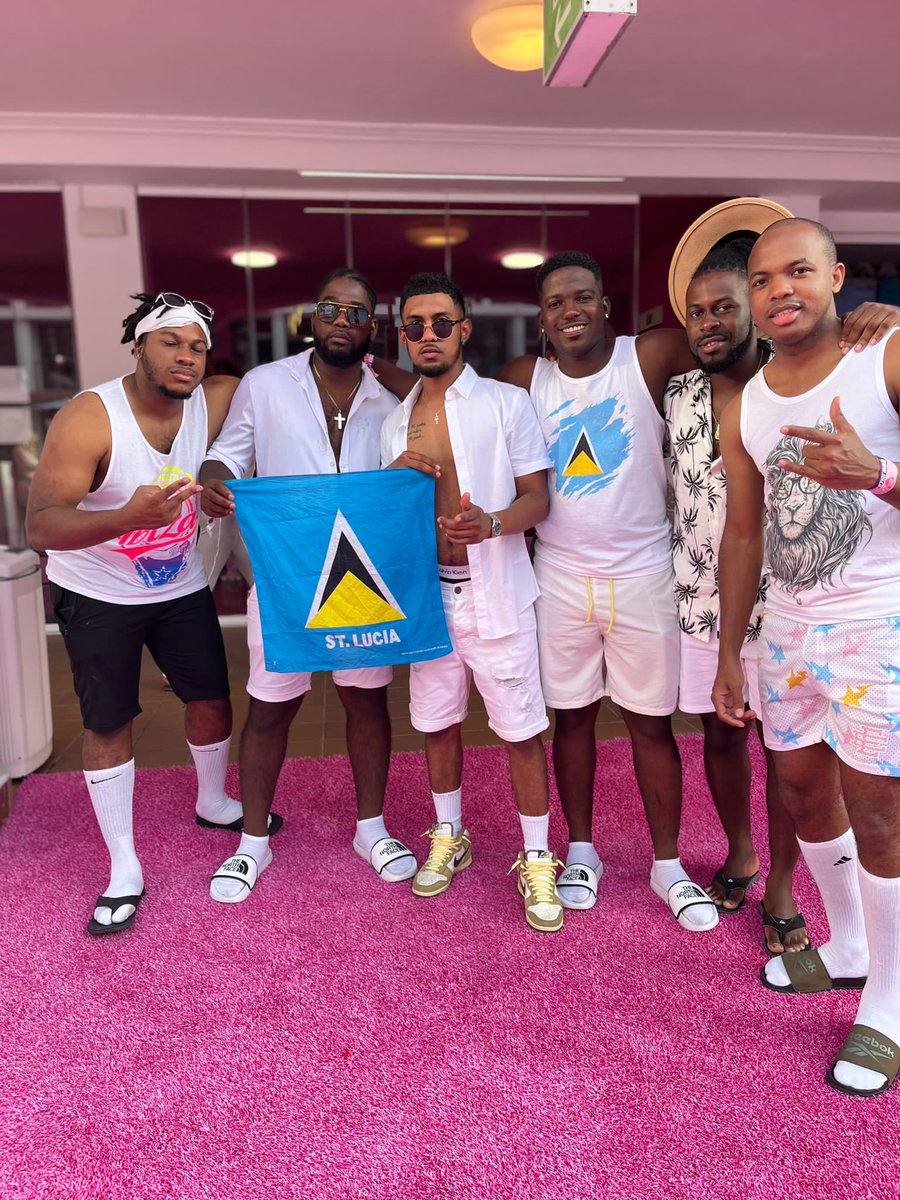 Naaj_lcr's tweet photo. #IbizaSoca #AllWhitePoolParty #758 https://t.co/OYxk73R6RG