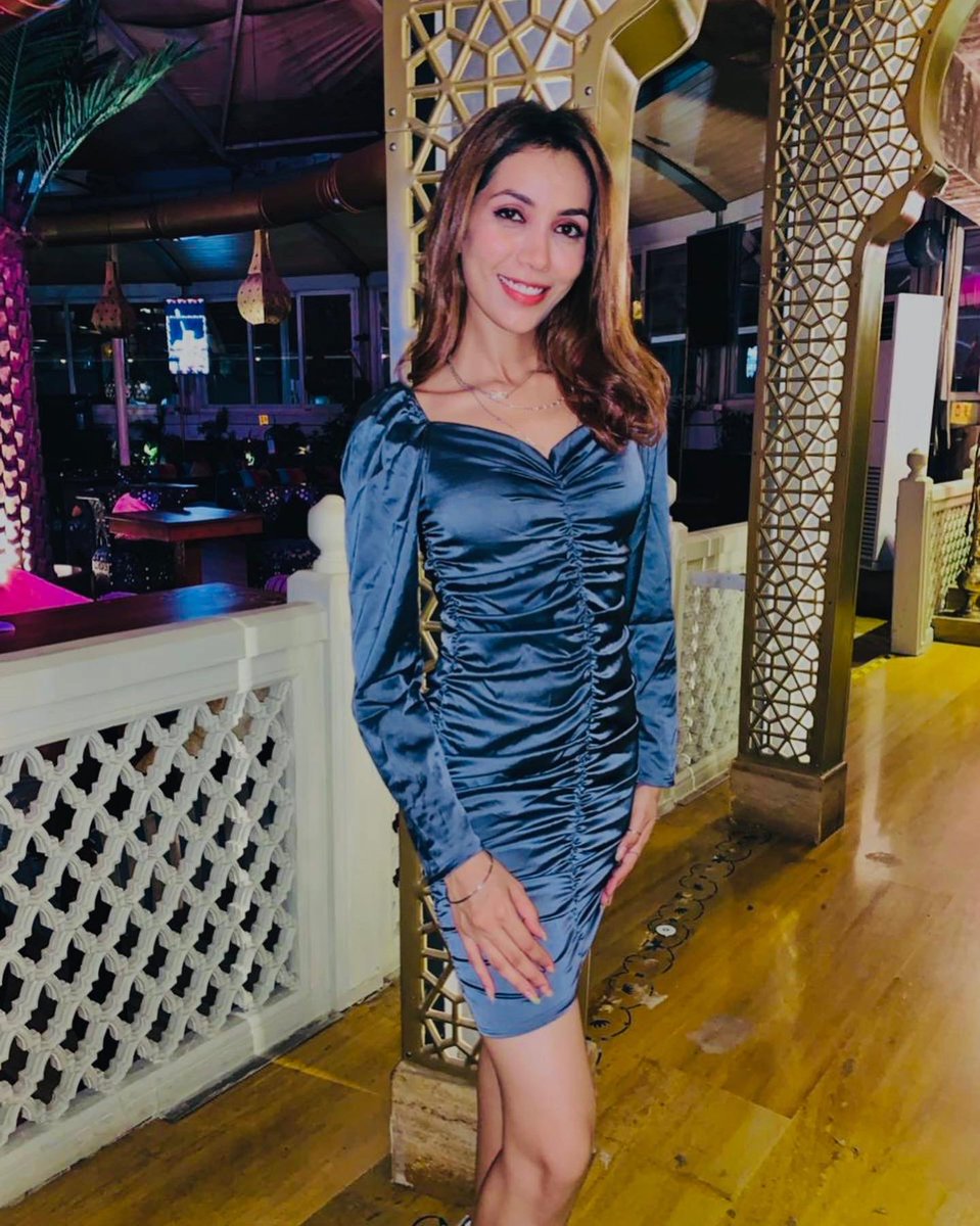 KratikaSRajput's tweet photo. Can’t get enough of myself🥰

#kratikasinghrajput #Twitter #fyp #Twitter #viral #Explore #missindia https://t.co/A6dyDfbBo5