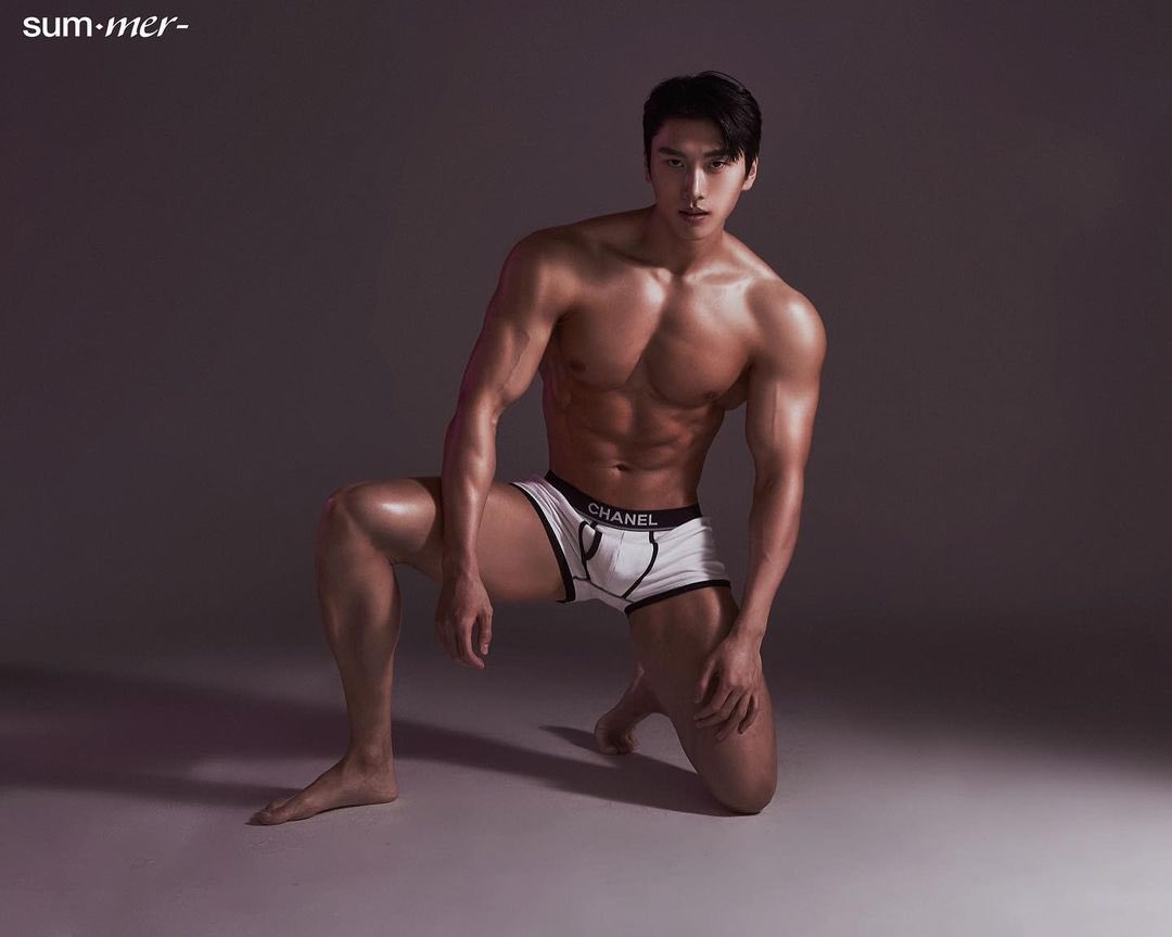 thosefabulous's tweet photo. 태현 #Koreanhunk #Koreanguys #Koreanmuscle #Koreanboy #asianhunk #asianmuscle #asianguys #asianboy https://t.co/CLOCP6PD24