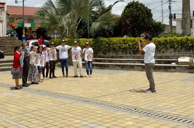 #FicoElPresidenteDeLaGente|| Hoy estuvimos articulandonos con los jóvenes líderes de San Juan de Ríoseco y seguimos trabando por Colombia.🤝🏼👏🏼😎
<a href="/PartidoMIRA/">Partido MIRA</a> y <a href="/FicoGutierrez/">Fico Gutiérrez</a>
#MiraistasConFico
#miraconfico
#LosMiraistasEstamosConFico