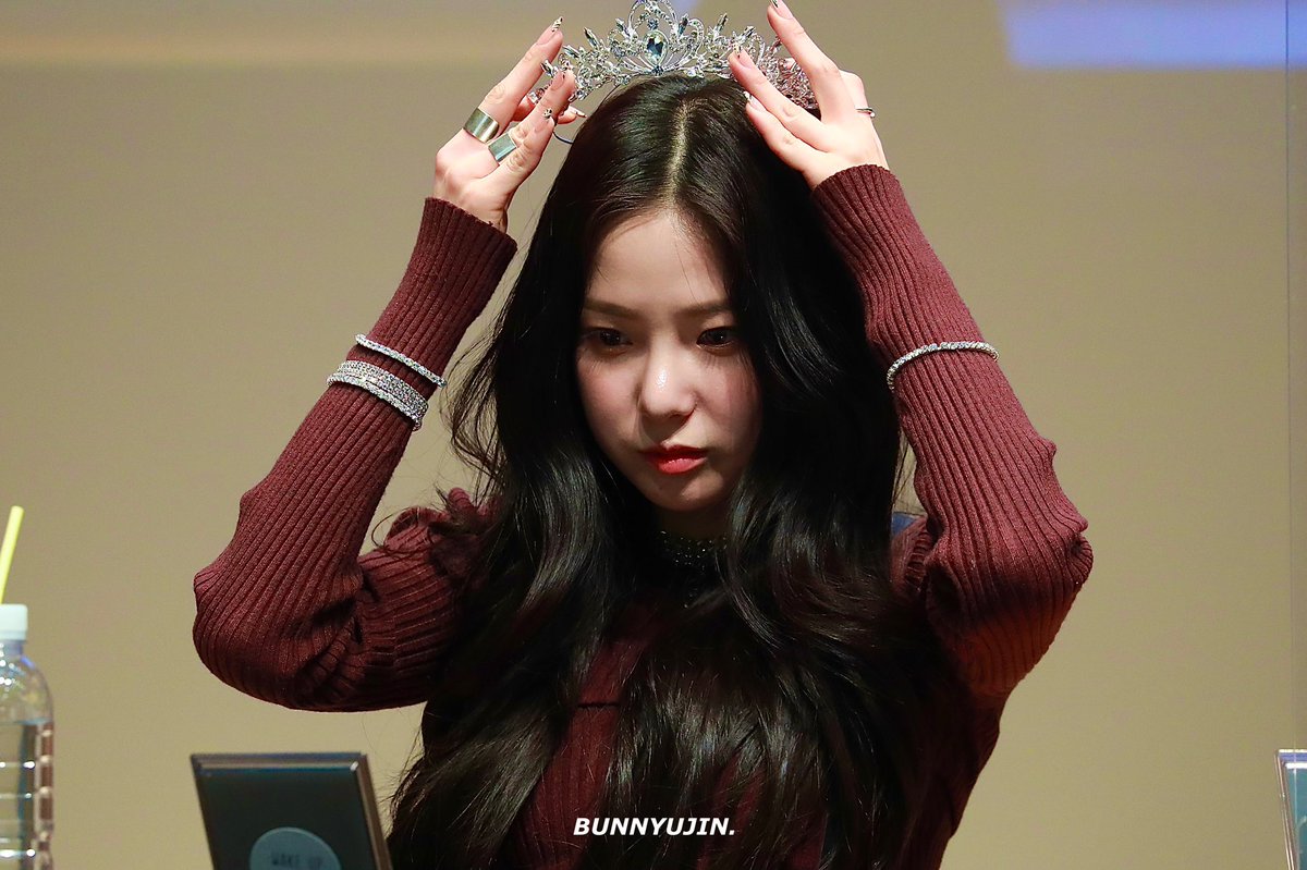 BUNNYUJIN__'s tweet photo. ③ 220121 뮤직아트 대면팬싸 🌹 #최유진 #CHOI_YUJIN #케플러 #Kep1er https://t.co/dz6CEQXJnE