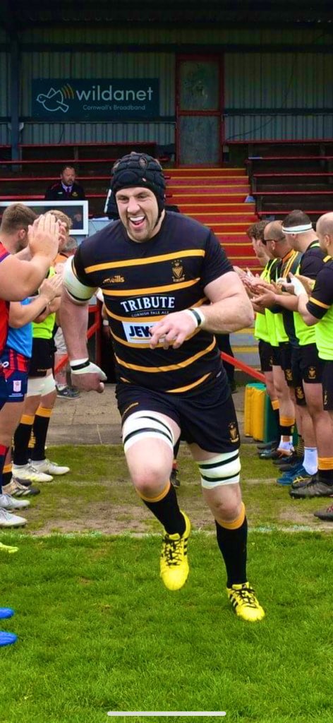 Toby__Freeman's tweet image. Don’t think I could’ve enjoyed myself any more yesterday pulling the black and gold on for the first time with @Cornwallrugby 

What a day and what a privilege
