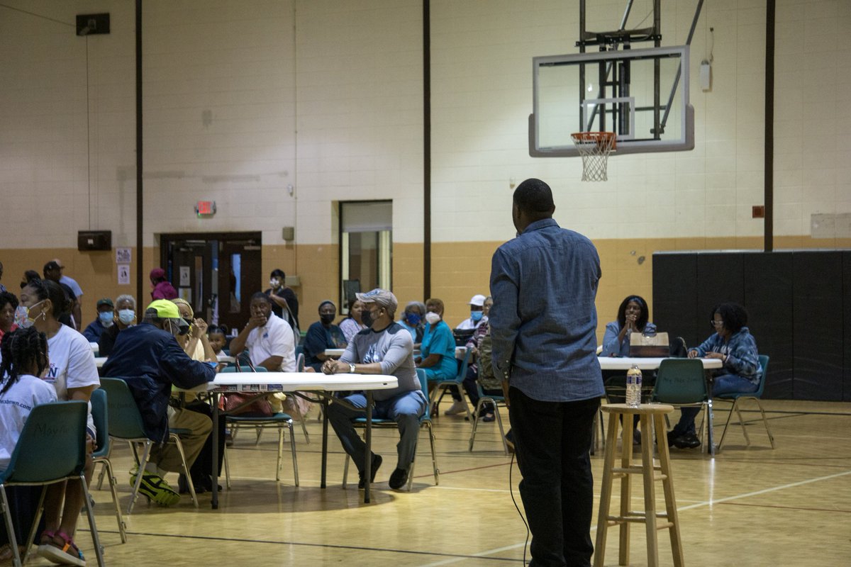 JordanJohnsonD1's tweet photo. Thank you, Augusta for another successful community breakfast!
#D1Thrive
#KeepingCampaignPromises
#Results https://t.co/XgiqzhTMKx