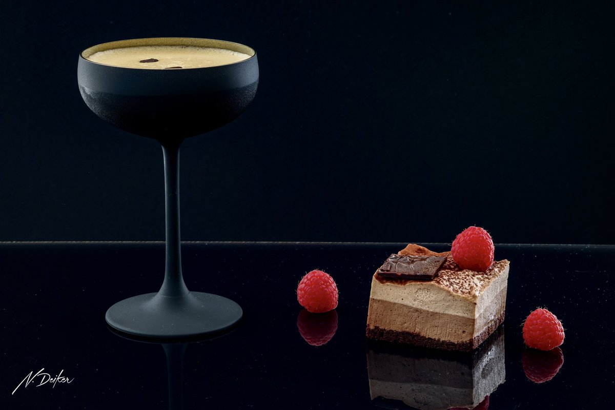 ndeiker's tweet photo. #sunday #morning - #espressomartini and a #chocolate #mousse #tarte https://t.co/kD8c3U518q