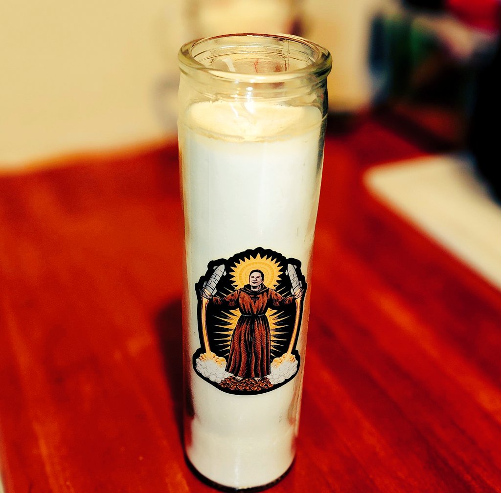 XDigitalKush's tweet photo. #ElonMusk #Prayers #inmuskwetrust #craftyprimate
#Tesla #SpaceX #nuralink https://t.co/iPtxvxUZip