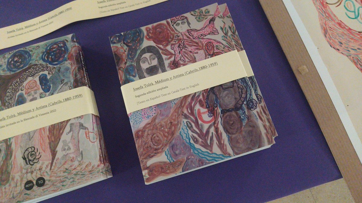 JosefaTolra's tweet photo. "Tot el que està escrit i el que està parlat, està escrit en tinta violeta feminista" #Cabrils #mediumnisticart #visionarywomenart https://t.co/FeHHANHteG