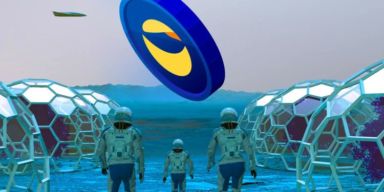 Criptospacegm's tweet photo. El CEO de Binance rompe el silencio, dice que Terra (LUNA) debería haber manejado el colapso de manera diferente https://t.co/seDYAykDF1