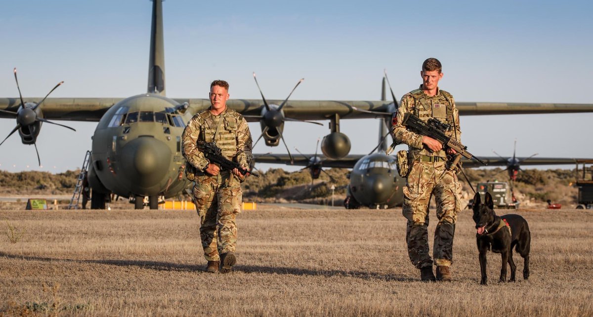 Commander_GE's tweet photo. From the wilderness of the Arctic to the deserts of Africa our @RAF_Regiment & @RAF__Police are deployed continuously, enabling Air & Space Power on global Operations and Exercises. #NoOrdinaryJob #RAFRegiment #RAFPolice #RAFReserve https://t.co/0b9ipoM60n