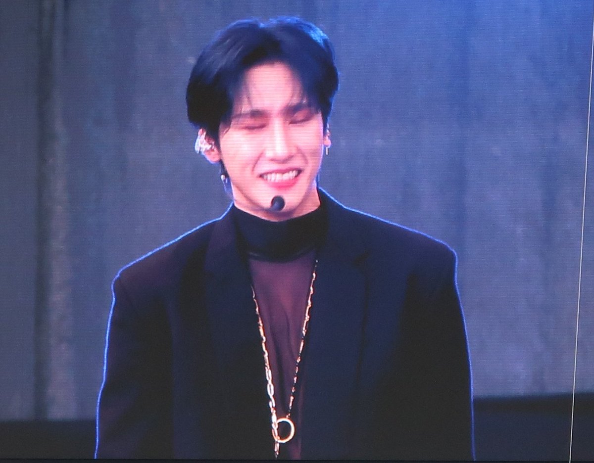 bee_eevee's tweet photo. Cutie Pie 
#MONSTAXatKPOPFLEX
#CHANGKYUN
#MONSTAX https://t.co/EhOvLbMZXo