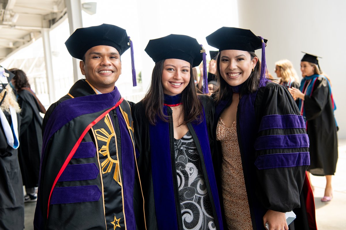 LoyolaMarymount's tweet photo. Commencement season in Sunken Garden comes to a close today at noon with LMU @LoyolaLawSchool's Class of 2022!

Celebrate our graduates using #LLS22, and see a collection of posts at https://t.co/3rObt7rF2w. https://t.co/4qRDwTL8LQ