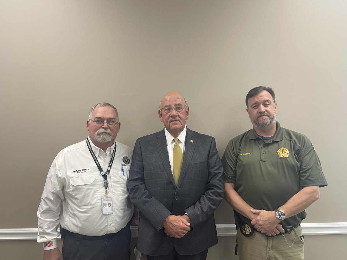 SouthernTorch's tweet photo. Martin Named Chairman of Communications Committee
#dekalbco #commission #ema #communicationscommittee #torchnews

https://t.co/KApcNAjCT9 https://t.co/nOaTe5UpZE