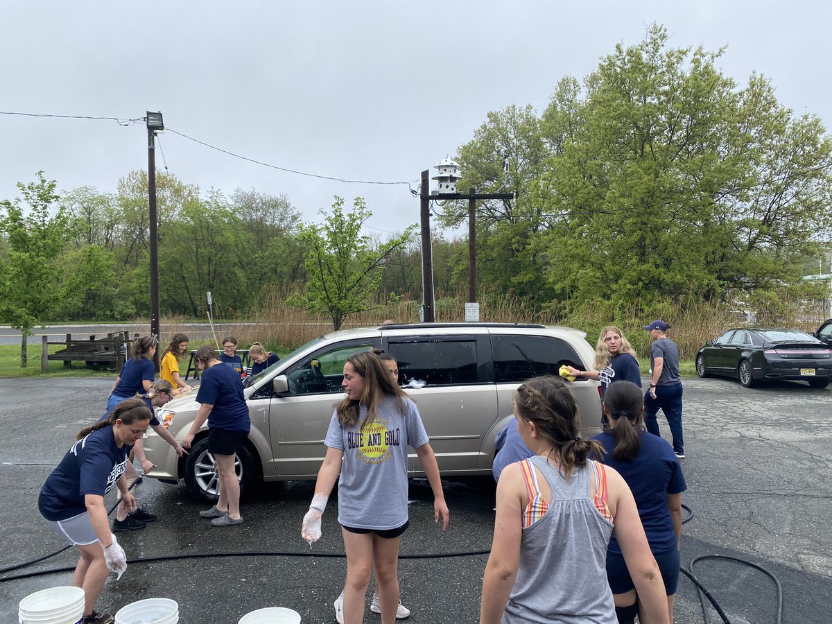 JTHS Softball tweet media