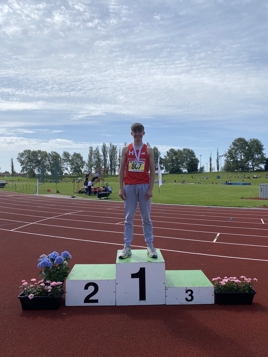 JJHNS's tweet photo. Three Derbyshire County Champs!Maxim U15 pole vault and high jump champ and 1500m bronze, Grace U15 300m champ and high jump and 200m bronze, Cosmo 400mH and 400m champ and 200m bronze. Cosmo’s 57.91 400mH = qualification for English Schools! Well done! @DHFSUpdate @DerbyshireIS https://t.co/7memOCsUpC