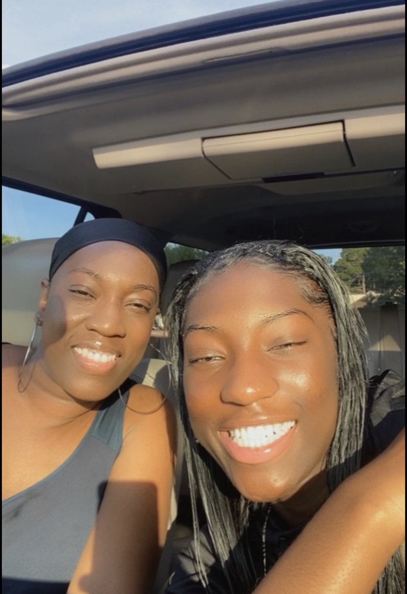 Saniya rivers🥵 tweet media
