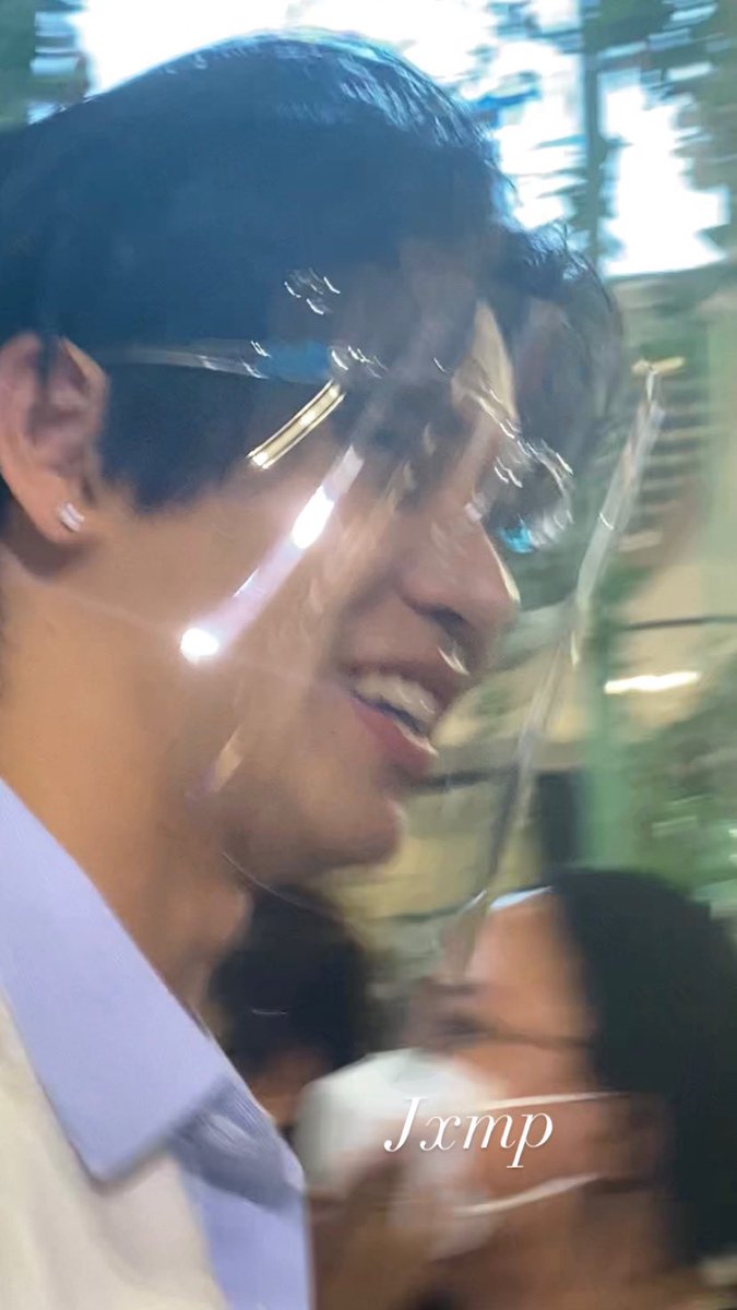 น้องหยิ่นถ้าน้องหยิ่นใกล้มัมหมีมากกว่านี้มัมหมีขิตแน่😭😭😭