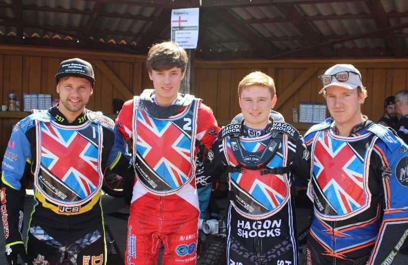 gbyouthspeedway's tweet photo. Great experience for Young Brits (and a Kiwi) at Nuestadt Donau in Germany today in an International Team Tournament.  Well done Danyon, Connor, Sam and George. 

 #BackTheBrits 🇬🇧🇬🇧 https://t.co/EsBRdVqs2W